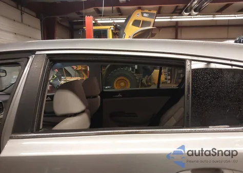 2020 Kia Sportage Lx from USA, damaged, VIN KNDPMCAC7L7830855